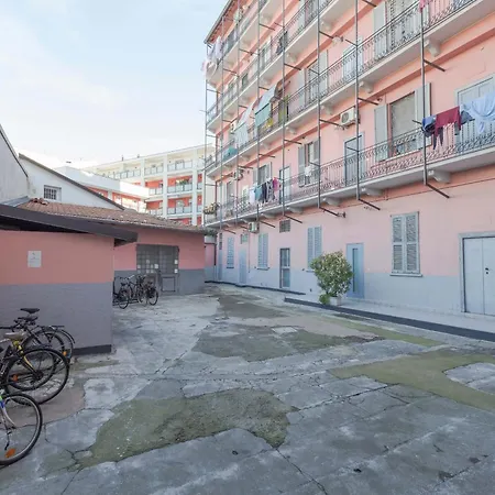 Lägenhet Raffinato E Stylish Monolocale Milanese *